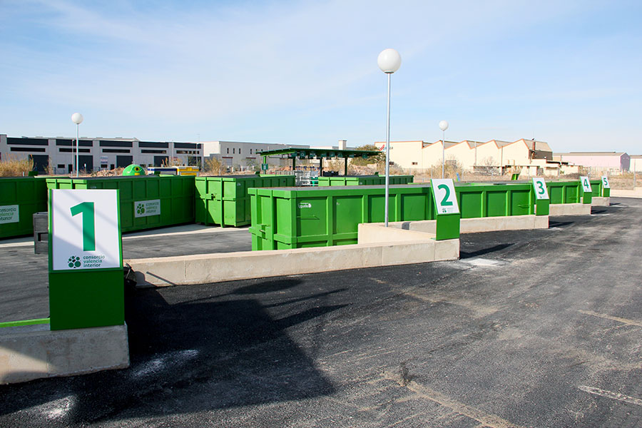Lee más sobre el artículo [:es]Red de 26 ecoparques fijos para reducir residuos en contenedores urbanos[:va]Xarxa de 26 ecoparcs fixos per a reduir residus en contenidors urbans[:]